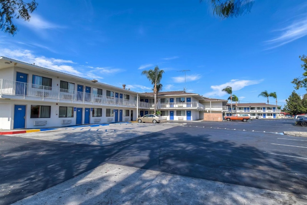 Motel 6-Stanton, CA